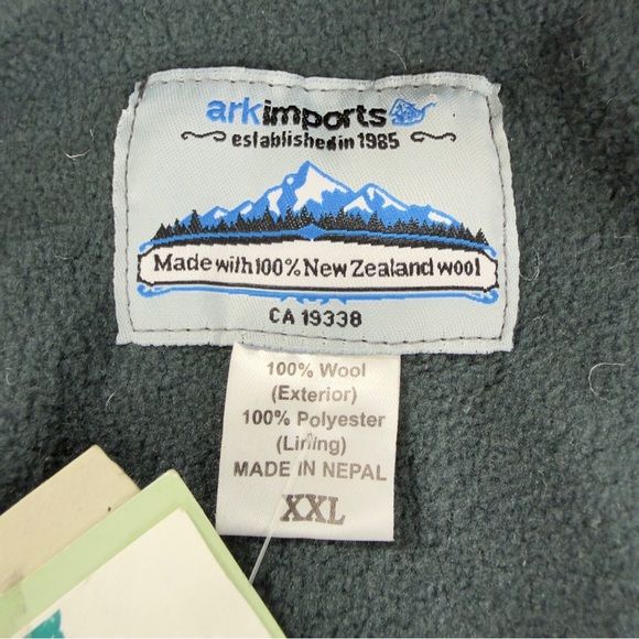 VTG Ark Imports Men's Size XXL 100% New Zealand Wool Cowichan Maple Leaf Jacket - Picture 2 of 16
